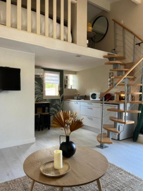 L échappée belle Coquet appt proche du village naturiste , terrasse et parking